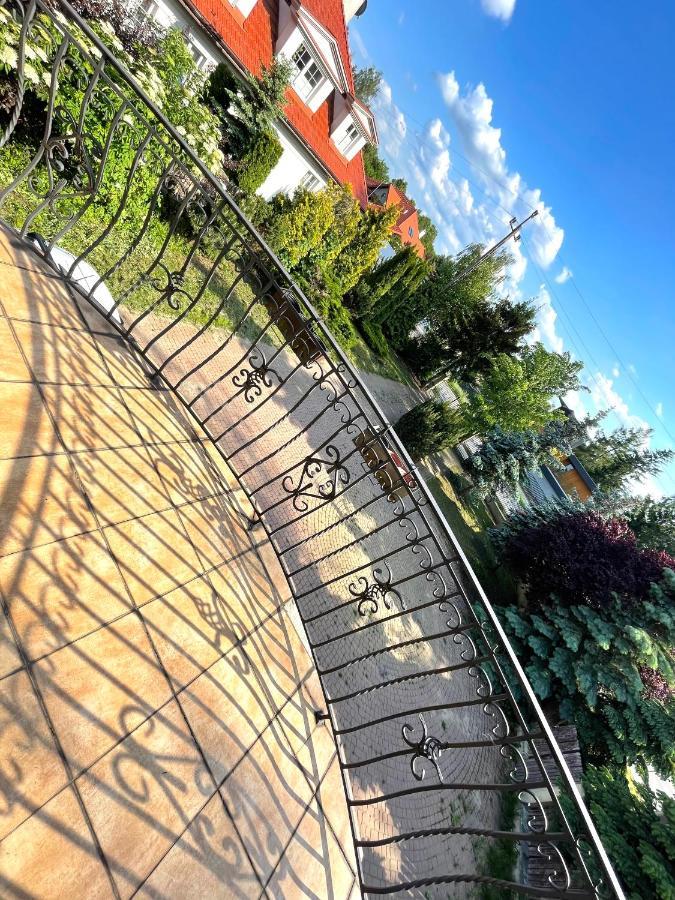 Domowe Pokoje Wilanow Warszawa Eksteriør billede